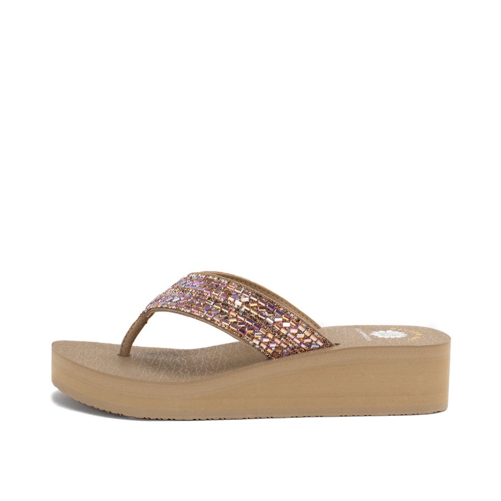 Yellow box Lonie Wedge  color taupe mediumwidth GENUINE LEATHER new  in box